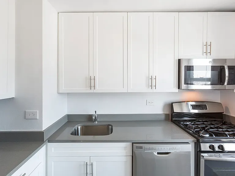 4114 9th Ave #5E — Photo 7