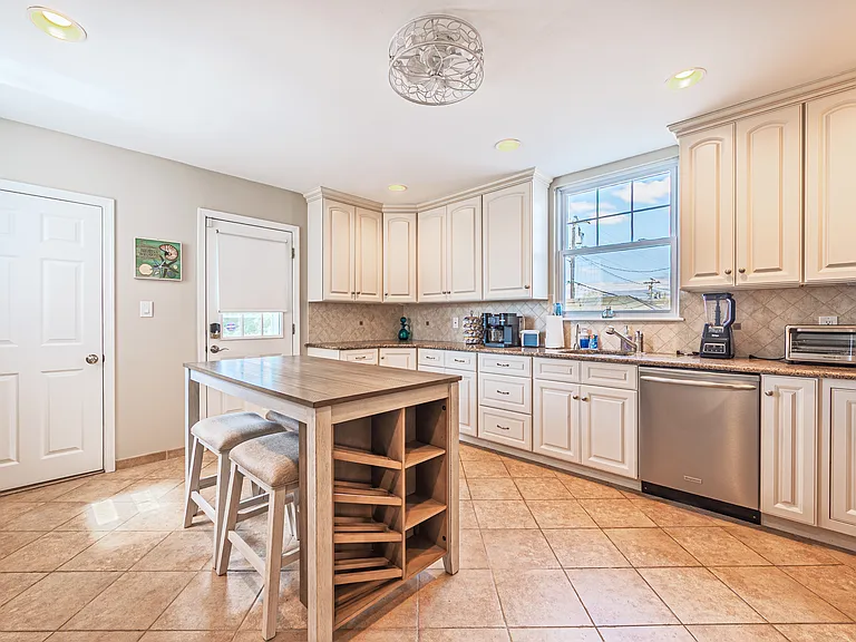 128 Ridgeway Ave — Photo 20