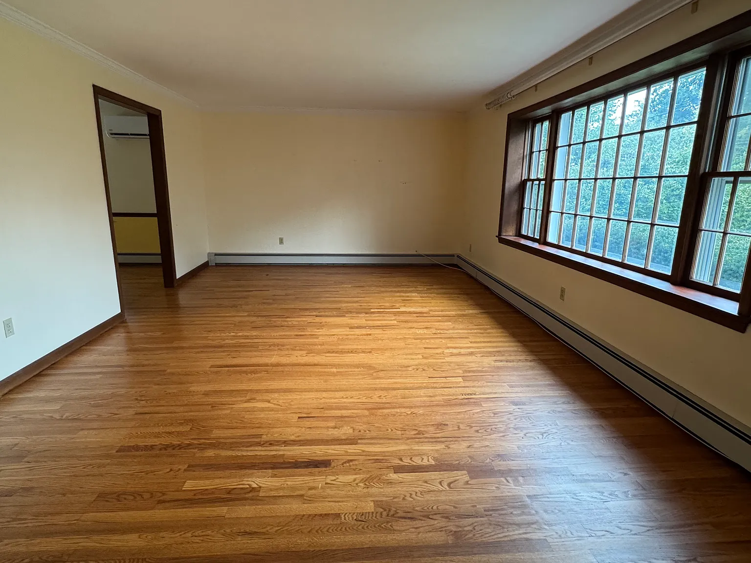 3 bed, 2650 sqft, $4,600 — Photo 3