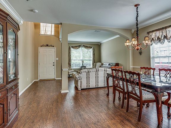 5th image of 3 Blue Meadow Ct
