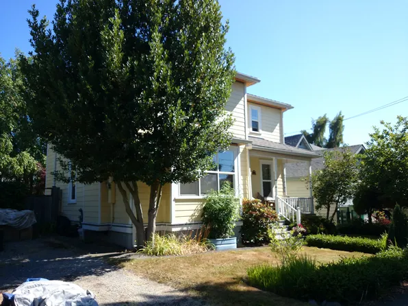 1136 NW 57th St, Seattle, WA 98107