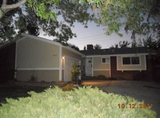 3095 Scholl Dr, Reno, NV 89503