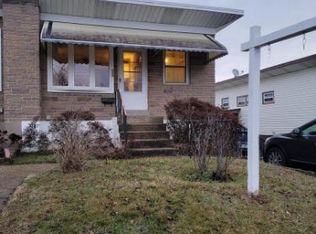 226 Hoffman Rd, Ridley Park, PA 19078
