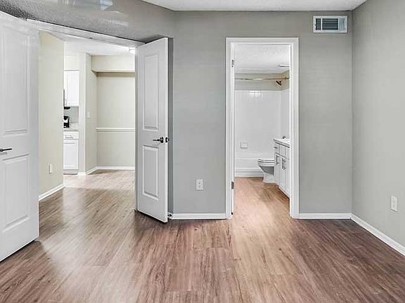 Premium Upgrade w/ Newly Renovated