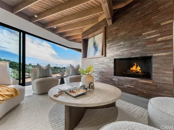 1074 Flamingo Rd, Laguna Beach, CA 92651