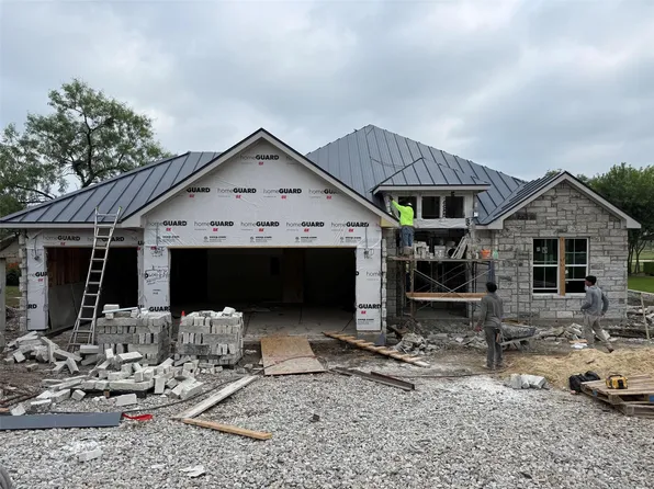 604 Hi Cir W, Horseshoe Bay, TX 78657