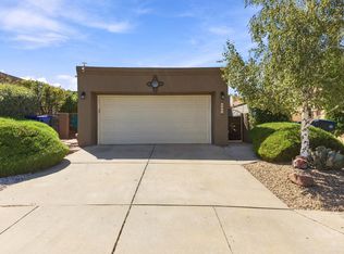 9916 Lagrima De Oro Rd NE, Albuquerque, NM 87111