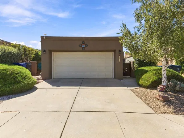 9916 Lagrima De Oro Rd NE, Albuquerque, NM 87111