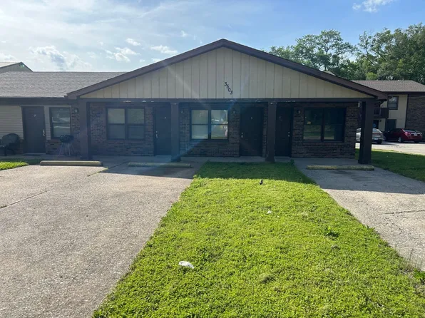 3503 Falling Springs