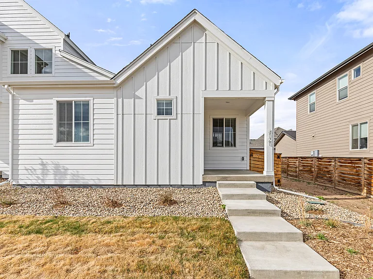 6121 Zebulon Pl — Photo 2