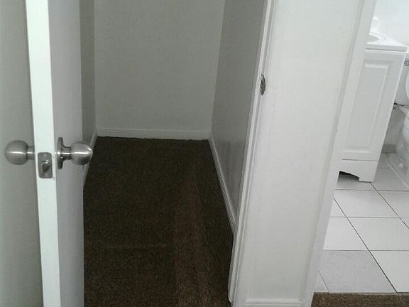 2nd image of 13824 Avalon Blvd APT 2