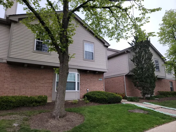 1744 Eastwood Ct APT 1, Schaumburg, IL 60195