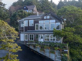 1831 S Hemlock St, Cannon Beach, OR 97110