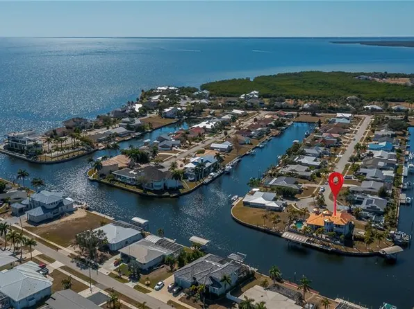 290 Tait Ter SE, Port Charlotte, FL 33952