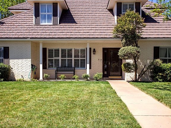 3rd image of 3406 McCall Pl