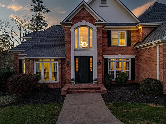 2nd image of 9235 Royal Mountain Dr