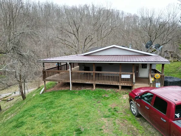 2037 Vandale Frk, Spencer, WV 25276