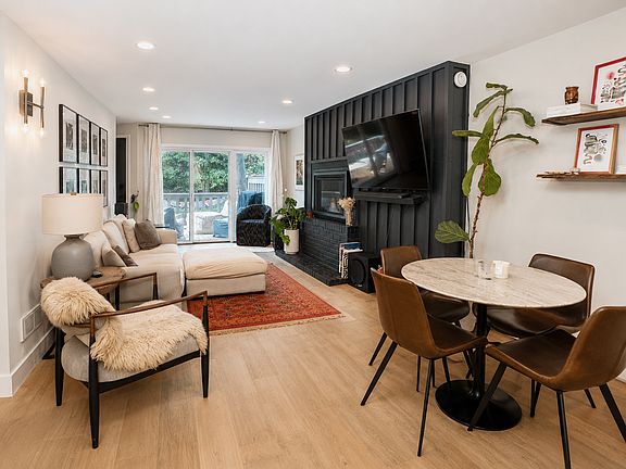 4th image of 980 Vail View Dr #111B