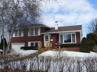 8 Holland Ave, Plattsburgh, NY 12901