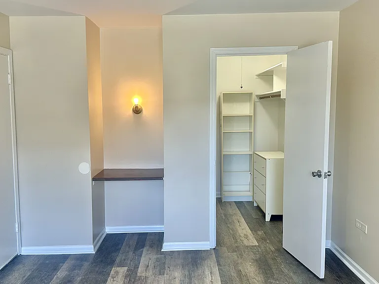 6325 N Sheridan Rd #505 — Photo 9