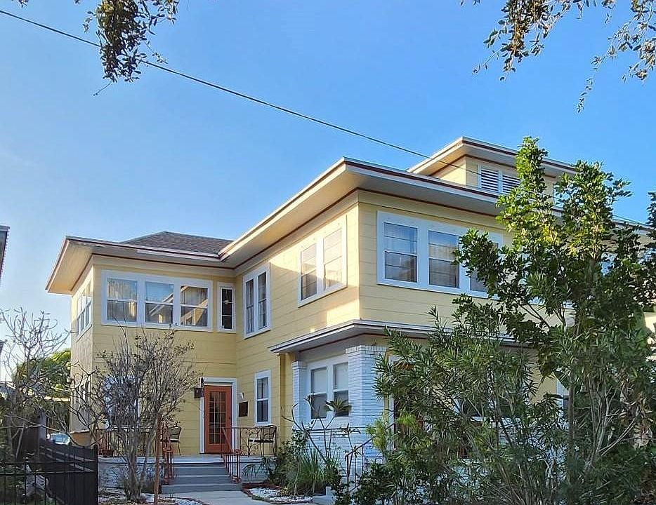 1st image of 628 5th St N APT 3