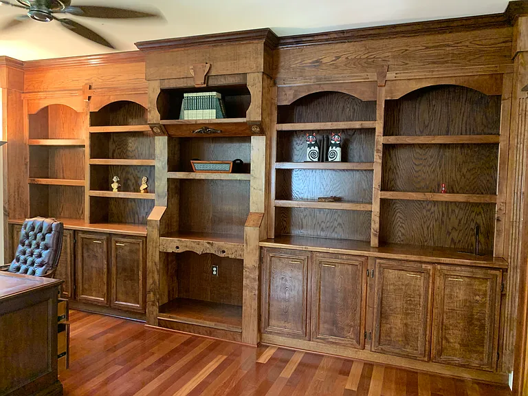 Private Executive Library