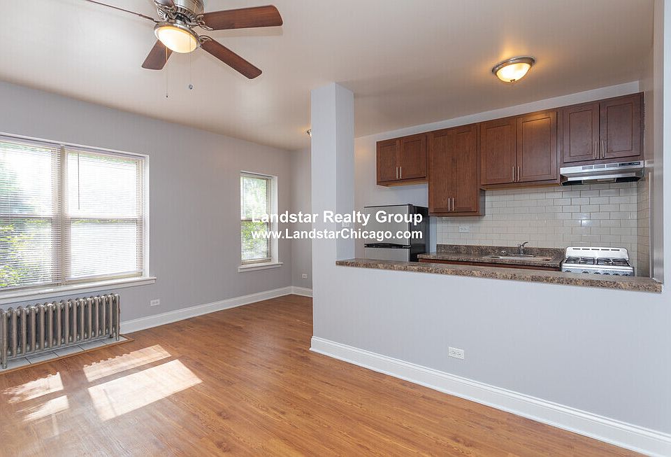 1st image of 4756 N Maplewood Ave APT 109