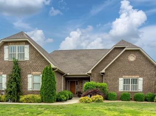 1313 Edenbridge Dr, Alcoa, TN 37701