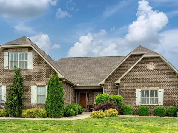 1313 Edenbridge Dr, Alcoa, TN 37701