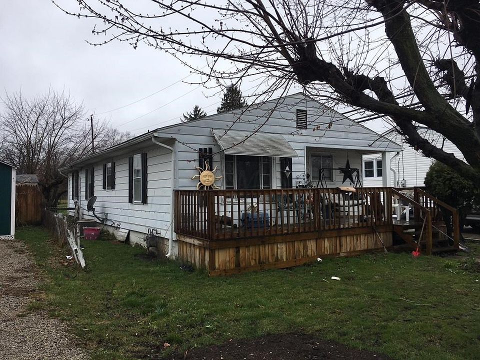2nd image of 315 McElwain St Lot 1