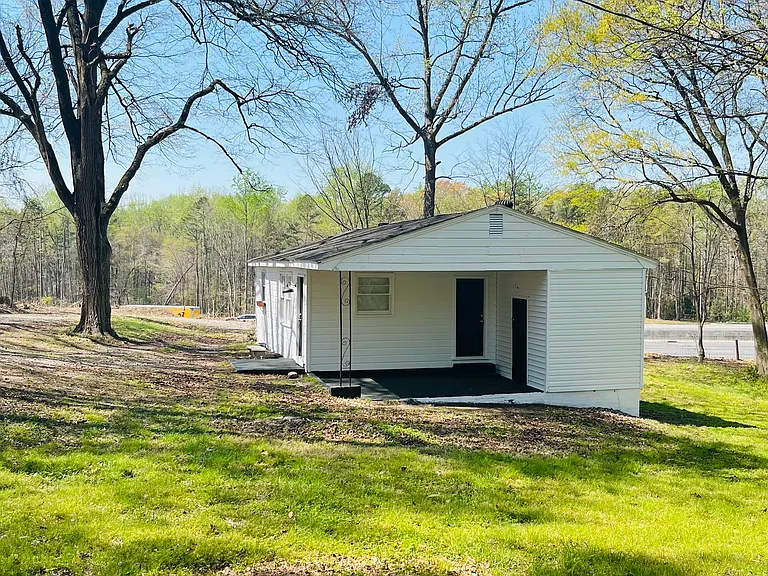 1460 Westside Dr — Photo 13