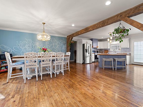 5th image of 130 Bailey Rd