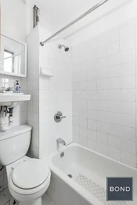 Rented by Bond New York | media 55