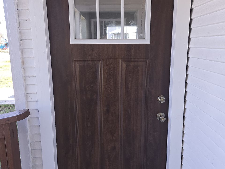 1st image of 132 Avant Ave
