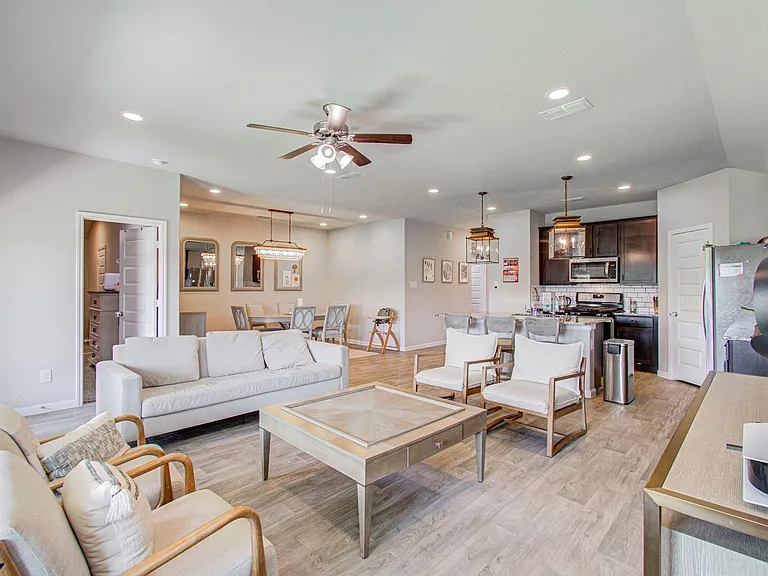 3742 Canyon Shore Ln — Photo 8