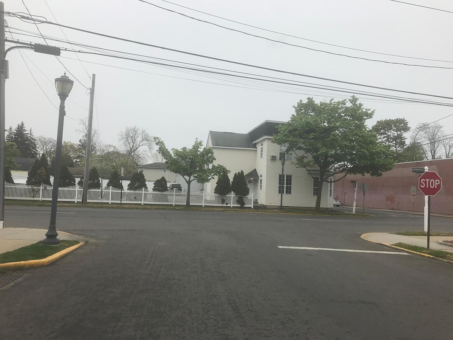 304 N Wellwood Ave APT 1, Lindenhurst, NY 11757 Zillow