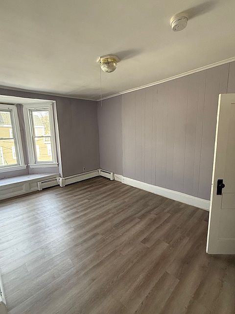 1st image of 25 Vine St #4