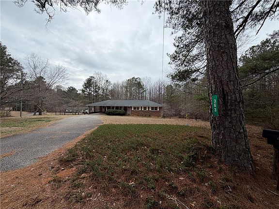 2nd image of 363 Lane Rd