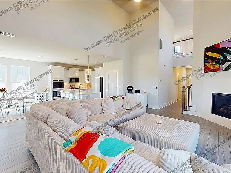 155 Founders Blvd — Photo 3