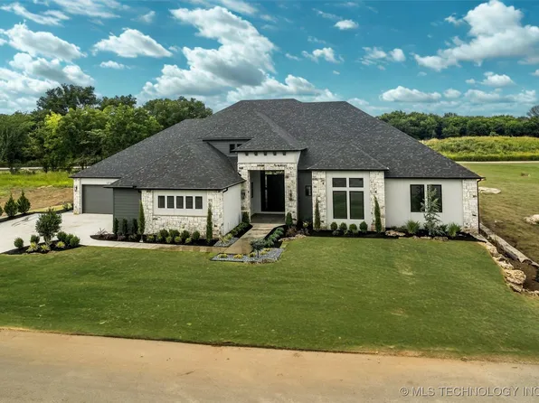 17761 E Patriot Dr, Owasso, OK 74055