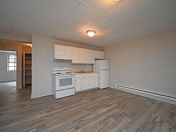 2nd image of 211 W McMicken Ave #718