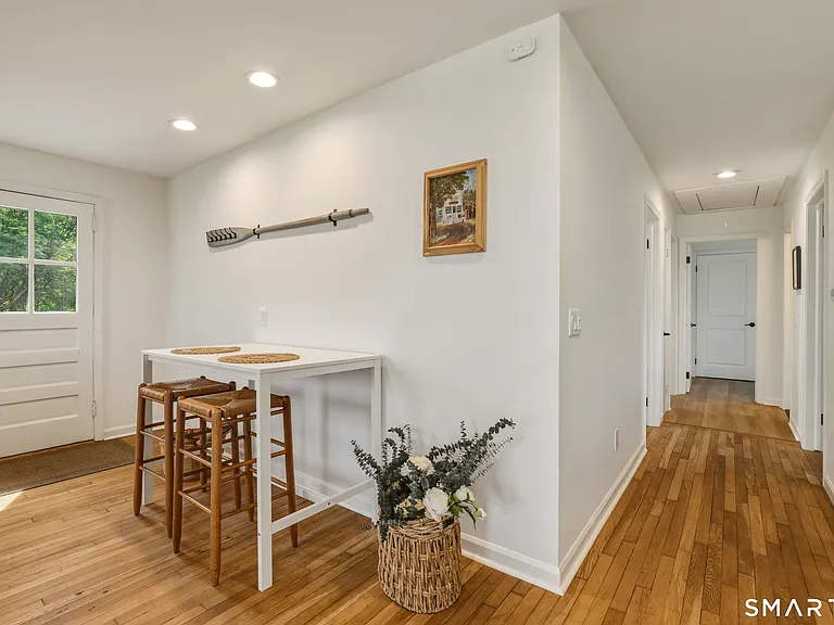 69 Daniel Ave — Photo 15