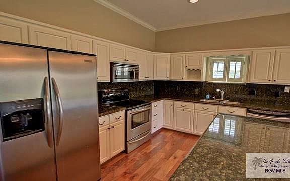 5th image of 5901 Tropical Dr