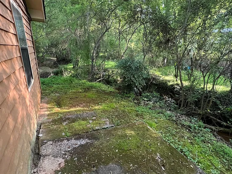 212 Laurie Dr — Photo 14