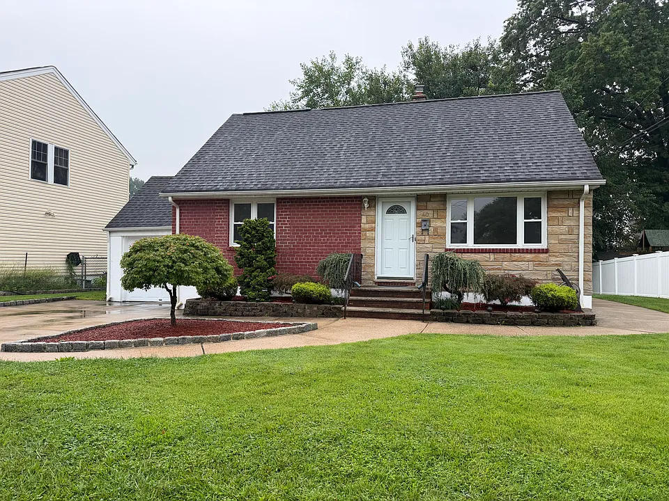 40 Oxford Ave