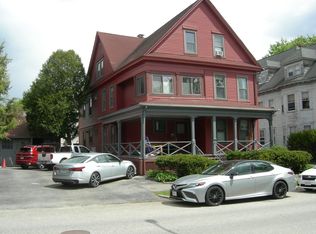 64 Fruit St, Worcester, MA 01609