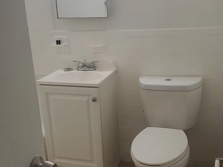 5317 E St SE #745 — Photo 6