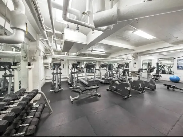 425 East 63rd Street E7H image 9 of 9