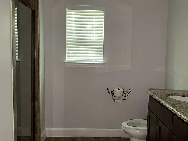 2417 Norway Dr — Photo 17