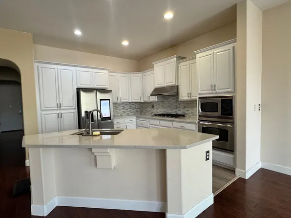 850 Bluestone Cir, Folsom, CA 95630